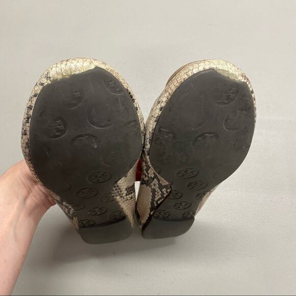 Tory Burch Flats Ballet Shoe Round Toe Logo Python Snakeskin Print Size 7.5 - Picture 6 of 6
